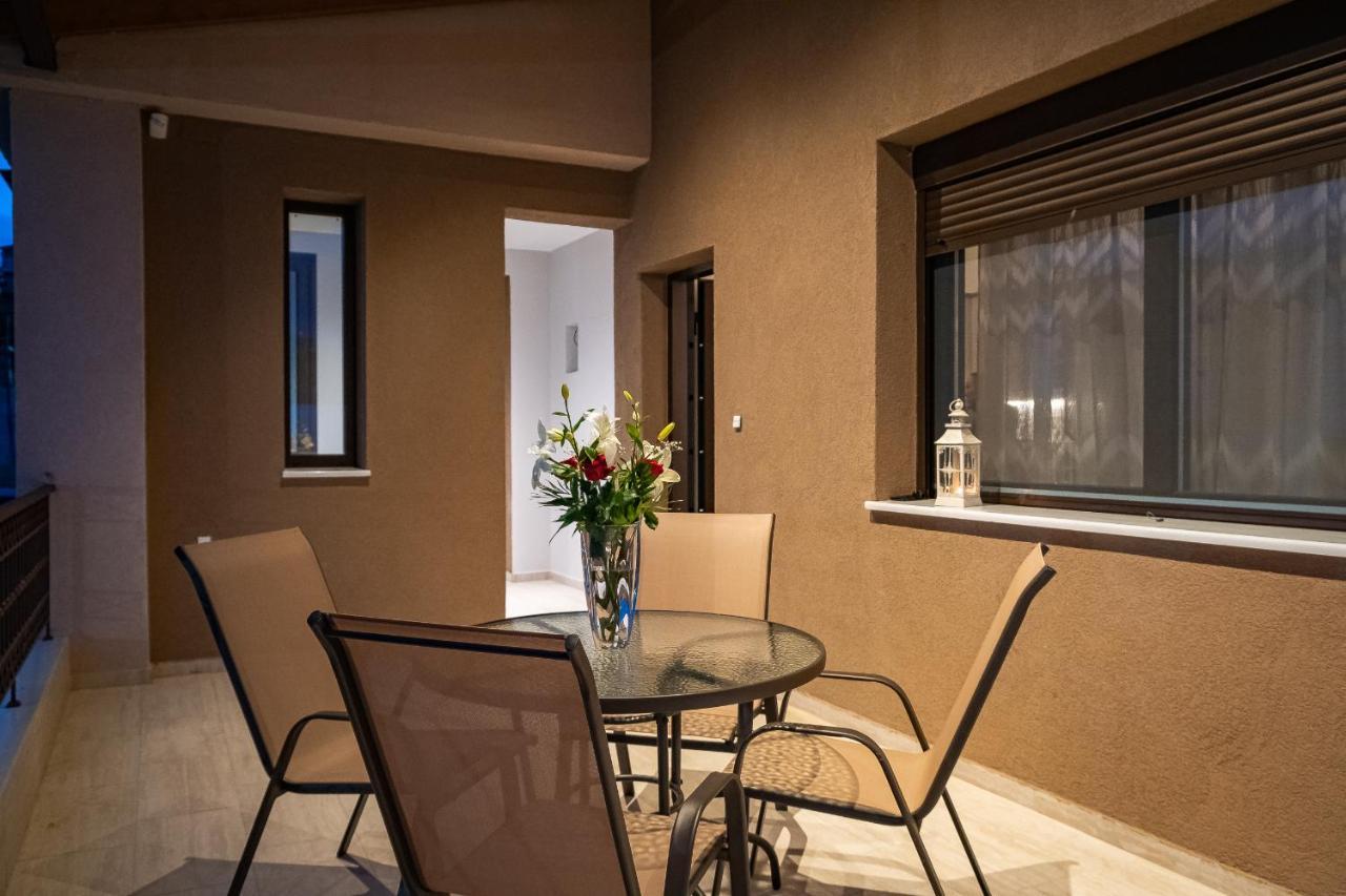 Fresh Living Suites Ioannina Buitenkant foto